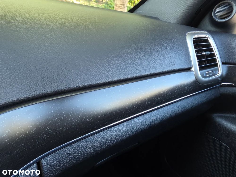 Jeep Grand Cherokee 3.6 V6 Limited - 36