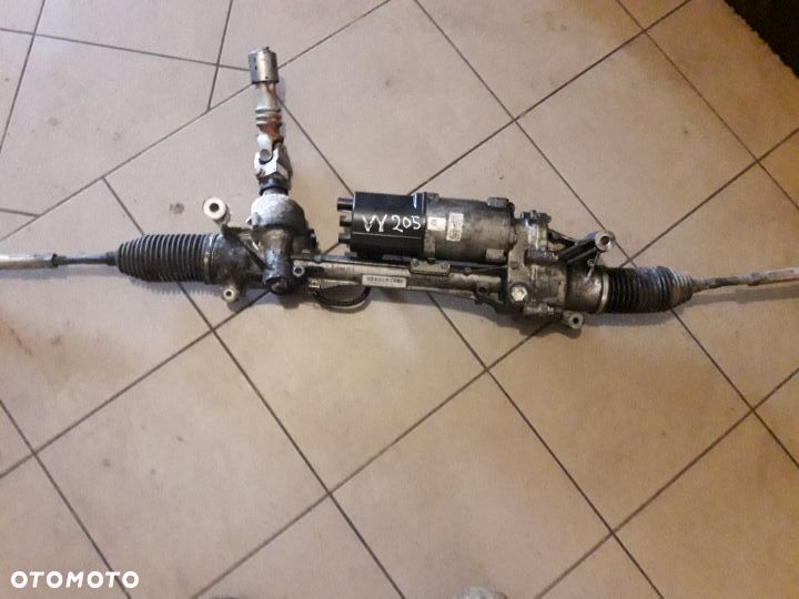 MAGLOWNICA MERCEDES W205 206460260 - 2