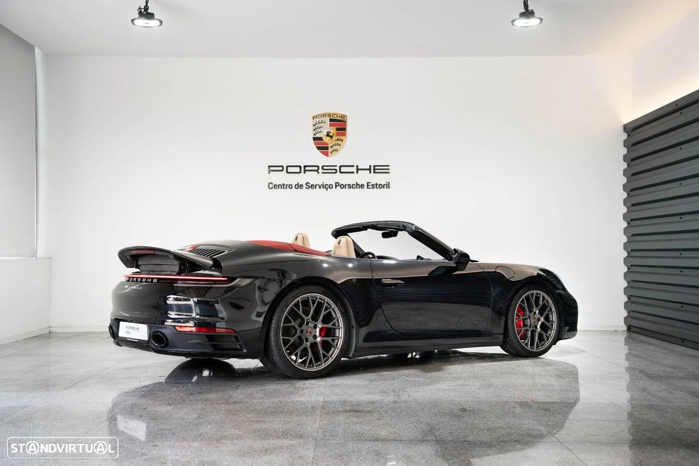 Porsche 911 (992) Carrera 4S Cabriolet PDK - 10