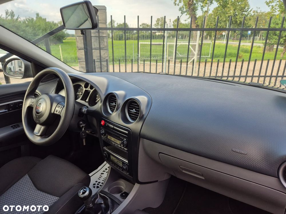 Seat Ibiza 1.4 16V Style - 17