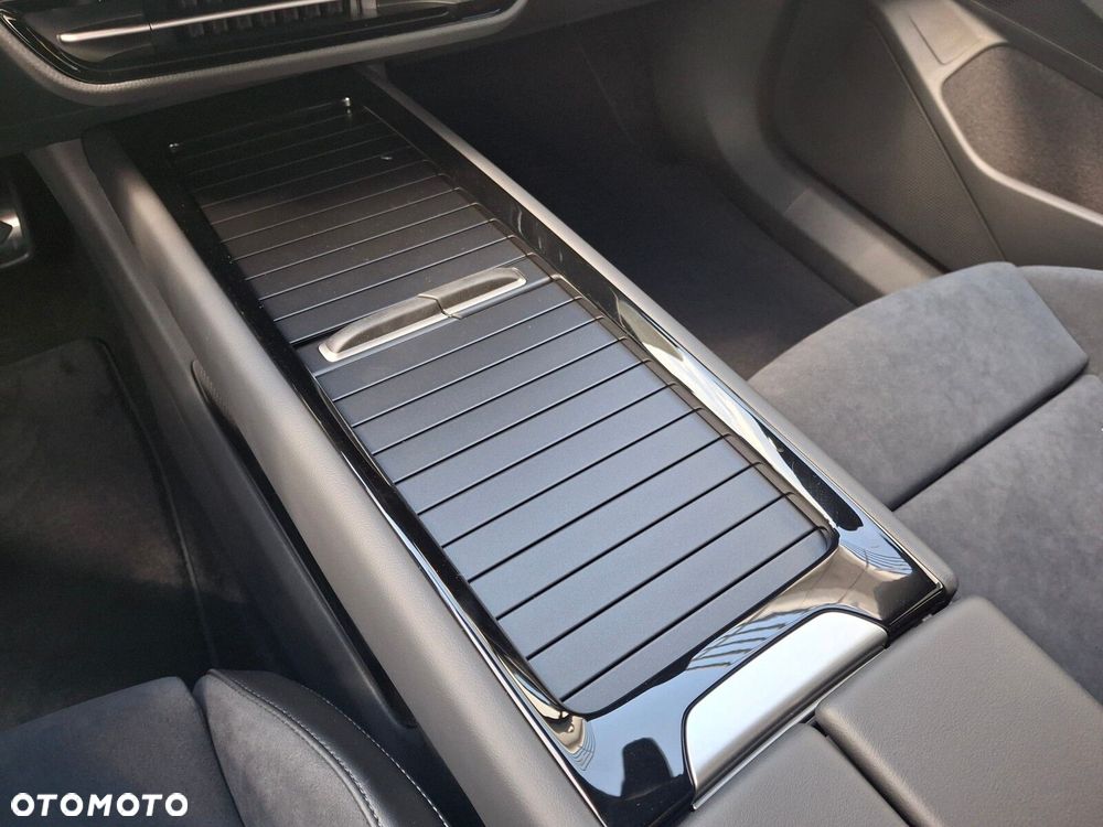 Volkswagen ID.7 77kWh Pro Plus - 37