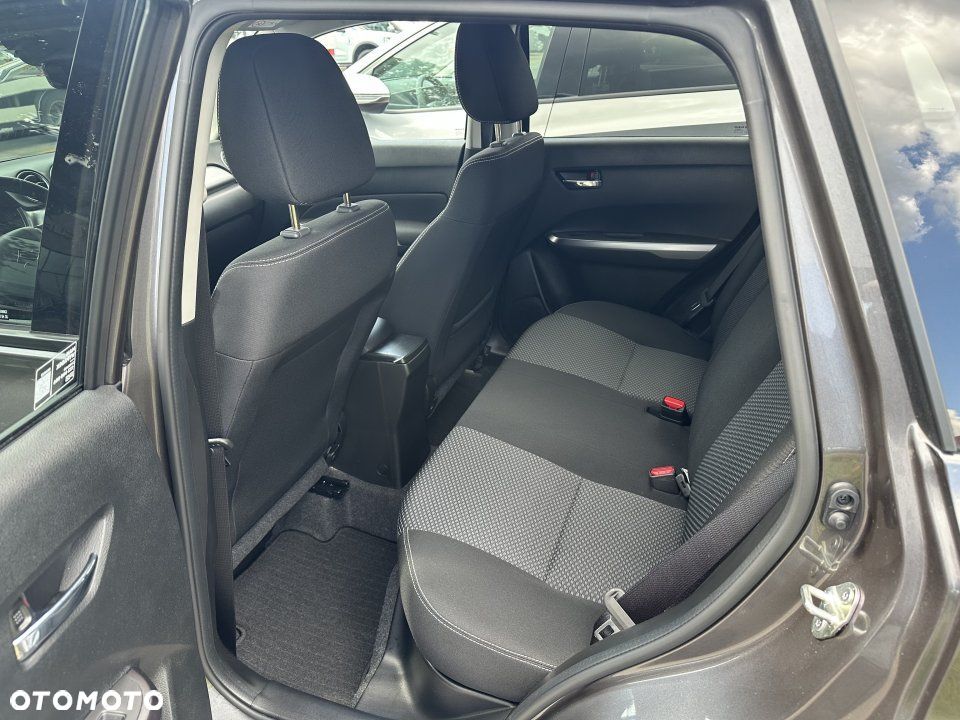 Suzuki Vitara - 8