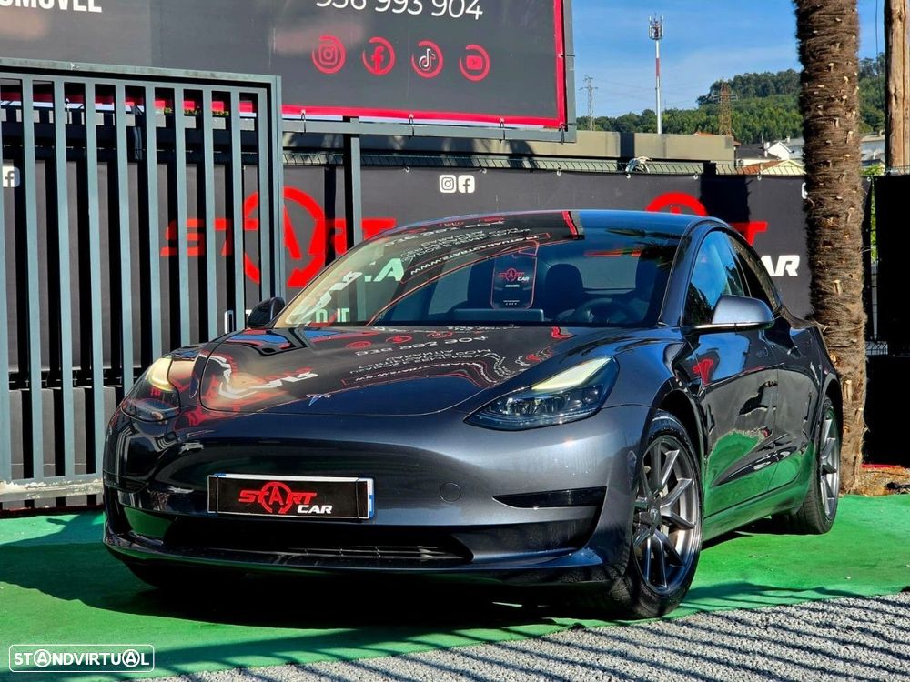 Tesla Model 3 2022 photo 3