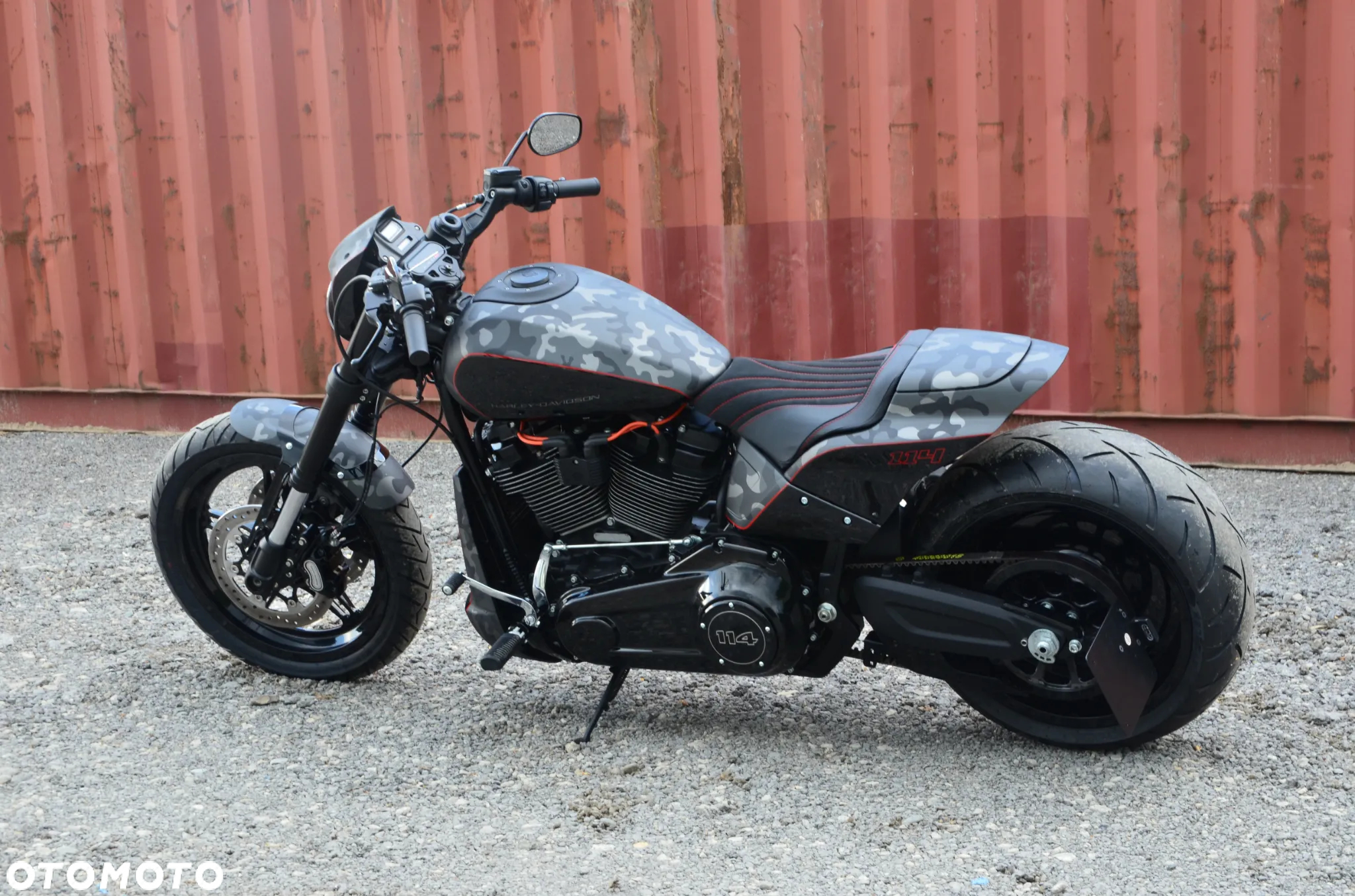 Harley-Davidson Softail FXDR - 5