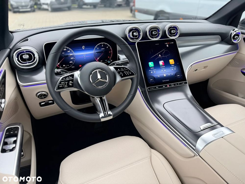 Mercedes-Benz GLC - 13