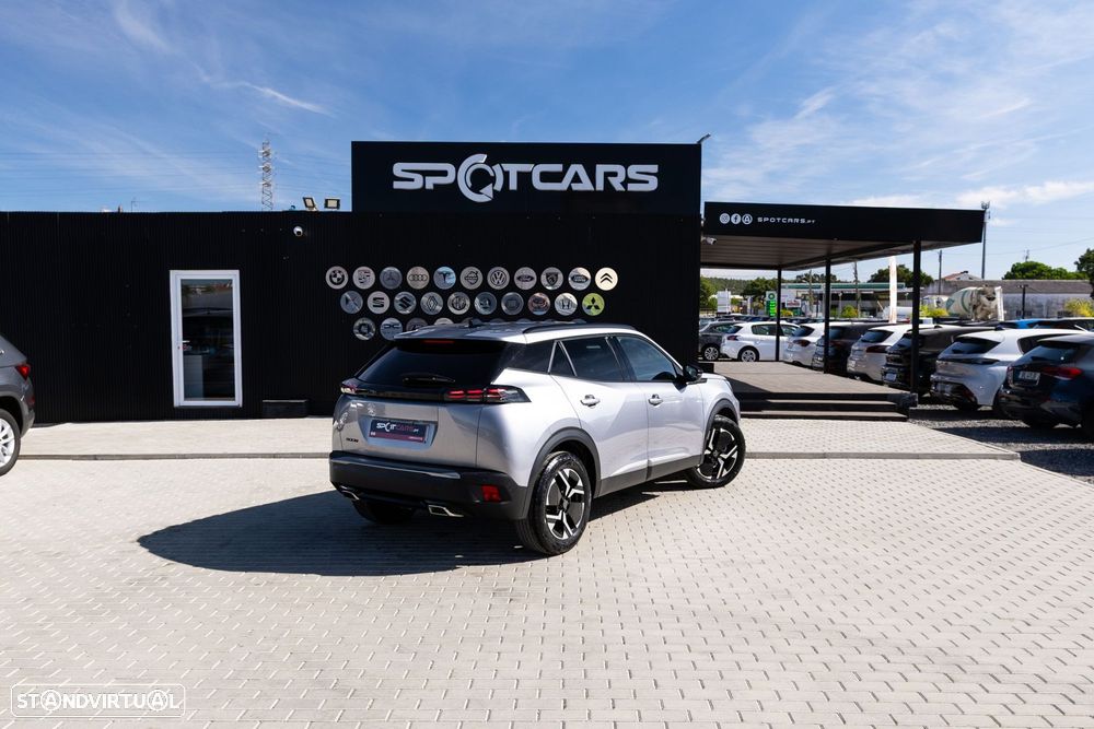 Peugeot 2008 1.2 PureTech Allure - 8