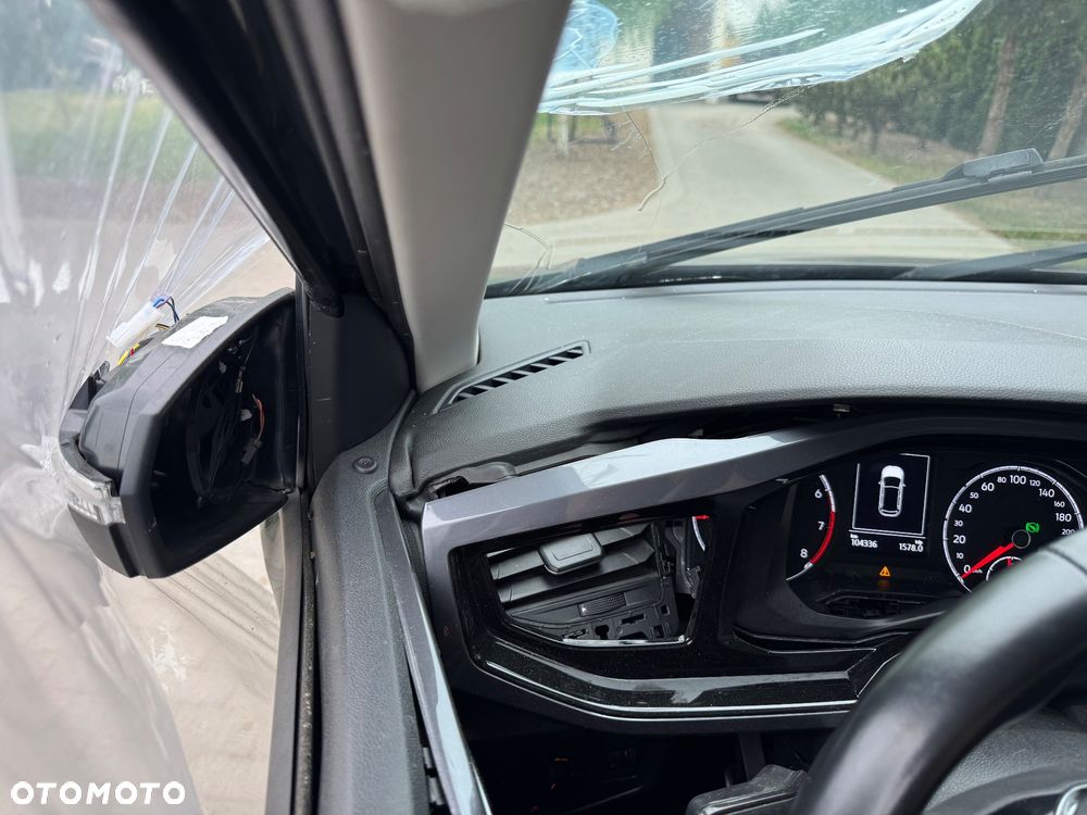 Volkswagen Polo - 19