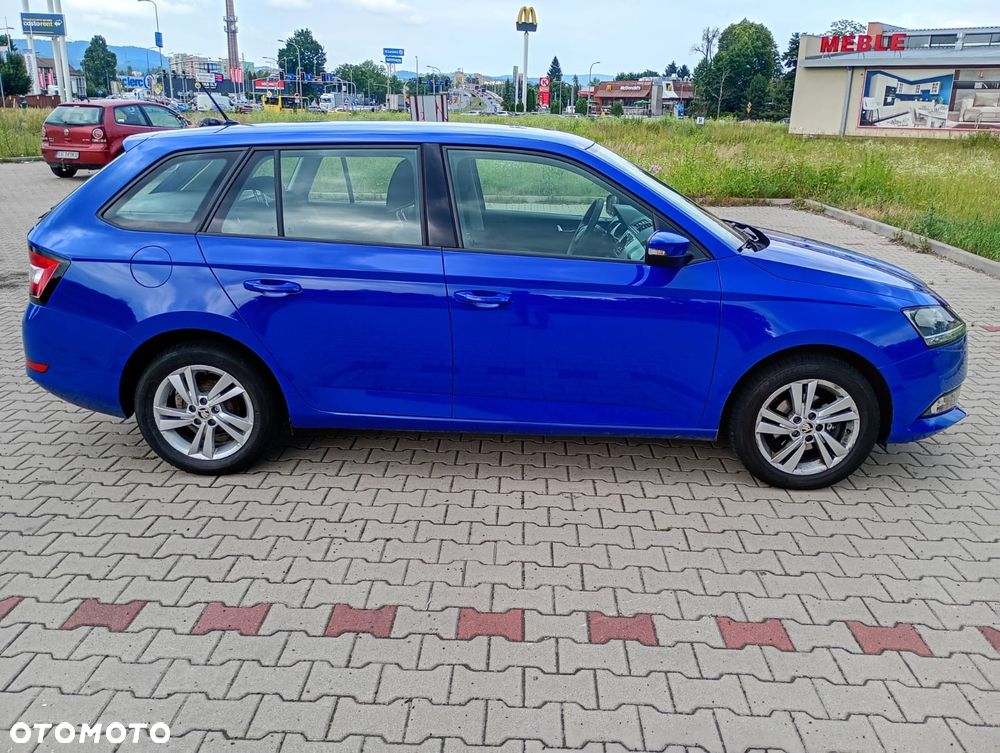 Skoda Fabia 1.0 TSI Ambition - 6