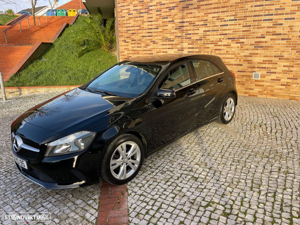 Mercedes-Benz A 180 CDI BE Edition Urban - 1