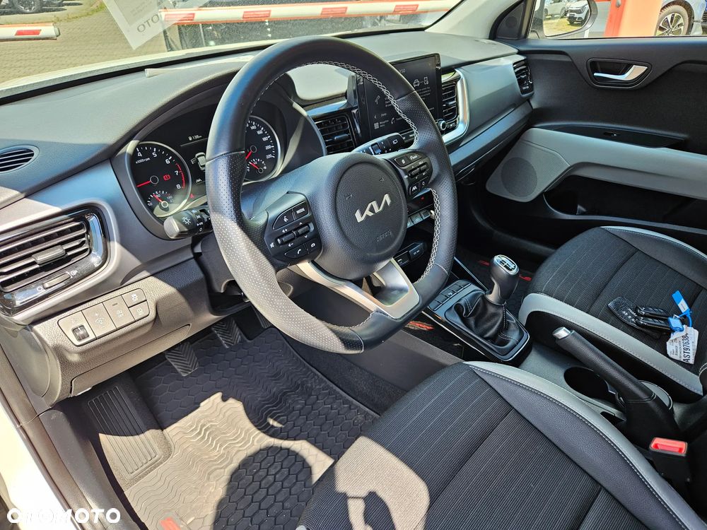 Kia Stonic 1.0 T-GDI L - 9
