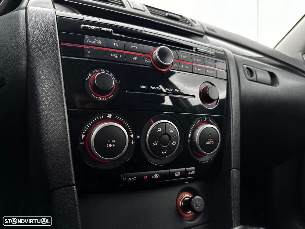 Mazda 3 Hatchback MZ-CD 1.6 Exclusive - 24