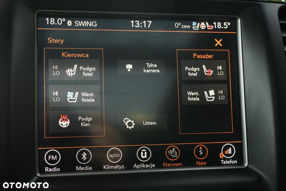 Jeep Grand Cherokee - 19