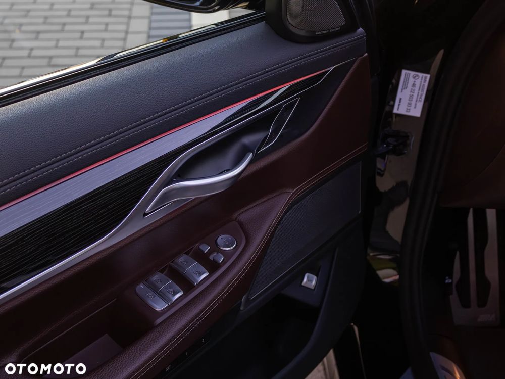 BMW Seria 7 730d xDrive mHEV sport - 22