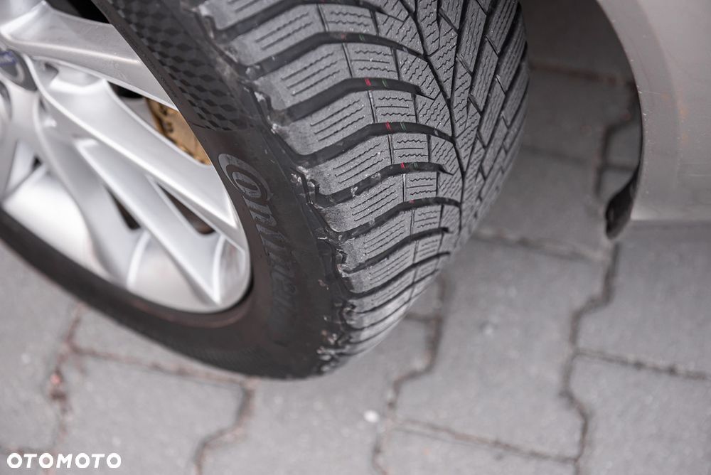 Volvo V70 D4 Summum - 30