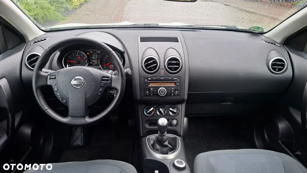 Nissan Qashqai 2.0 4x4 Visia - 11