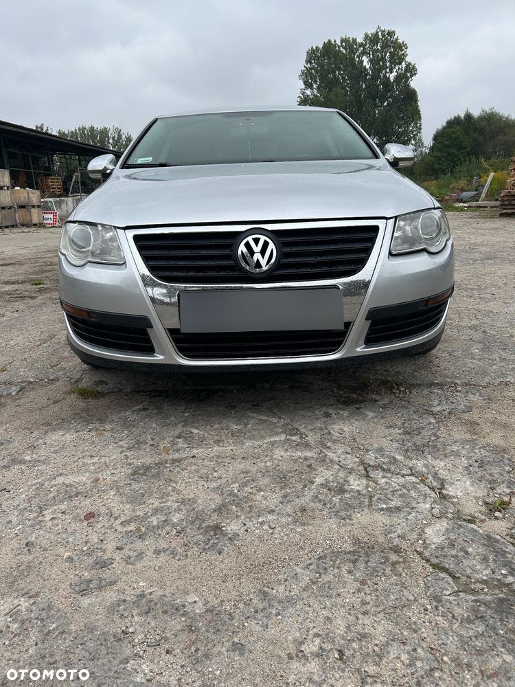 Volkswagen Passat 2.0 FSI Automatik Highline - 1