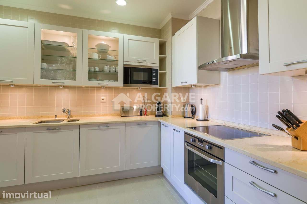 Apartamento de Luxo T2 junto ao Campo de Golfe Victoria em Vilamoura, - Grande imagem: 3/25