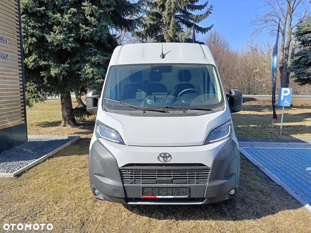 Toyota Proace MAX Electric - 2