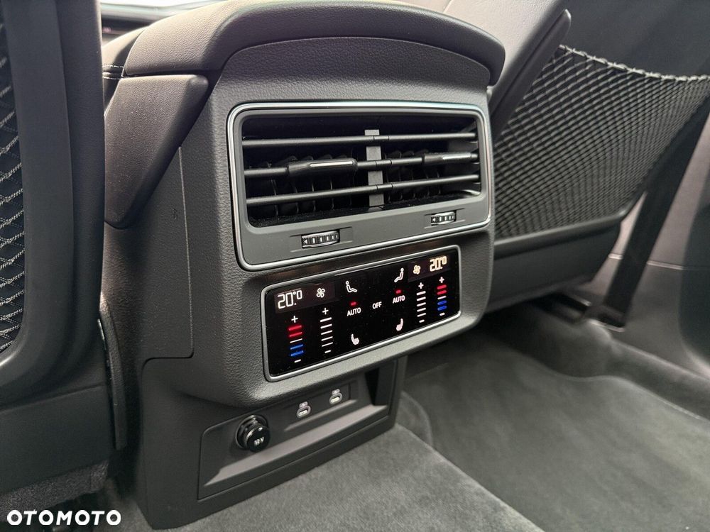 Audi SQ8 TFSI Quattro Tiptronic - 41