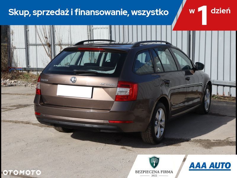 Skoda Octavia - 7