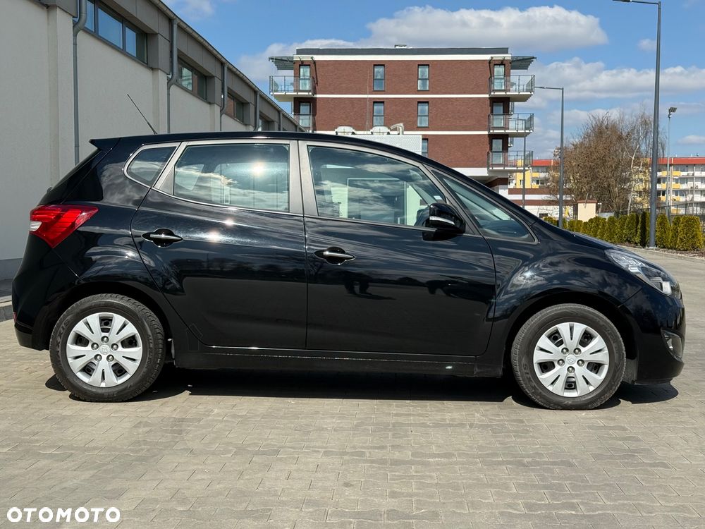 Hyundai ix20 1.4 blue Comfort - 32