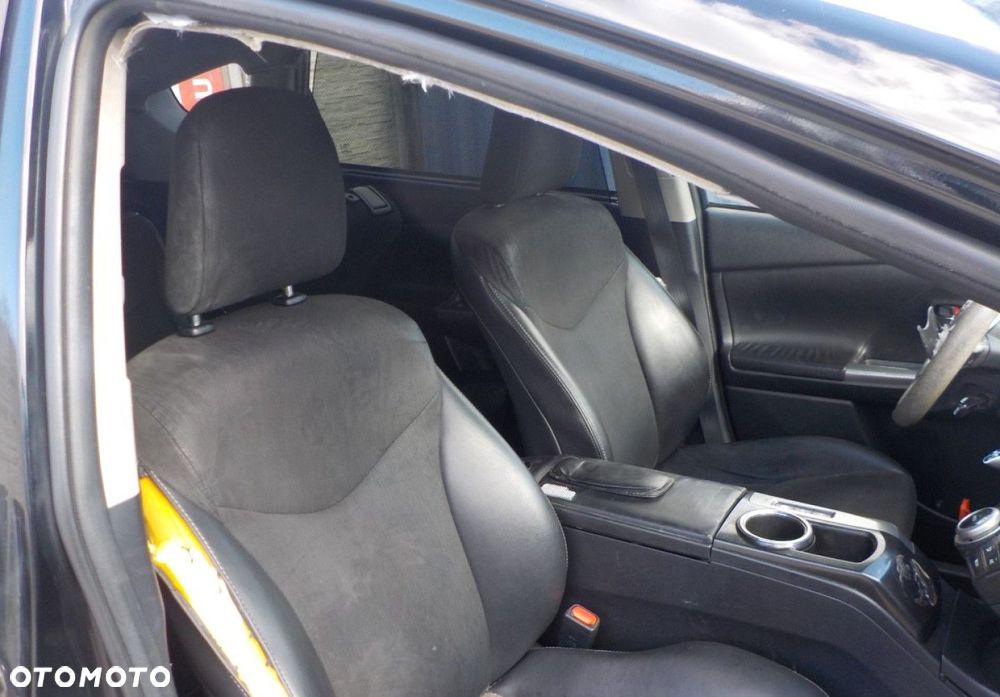 Toyota Prius+ - 18