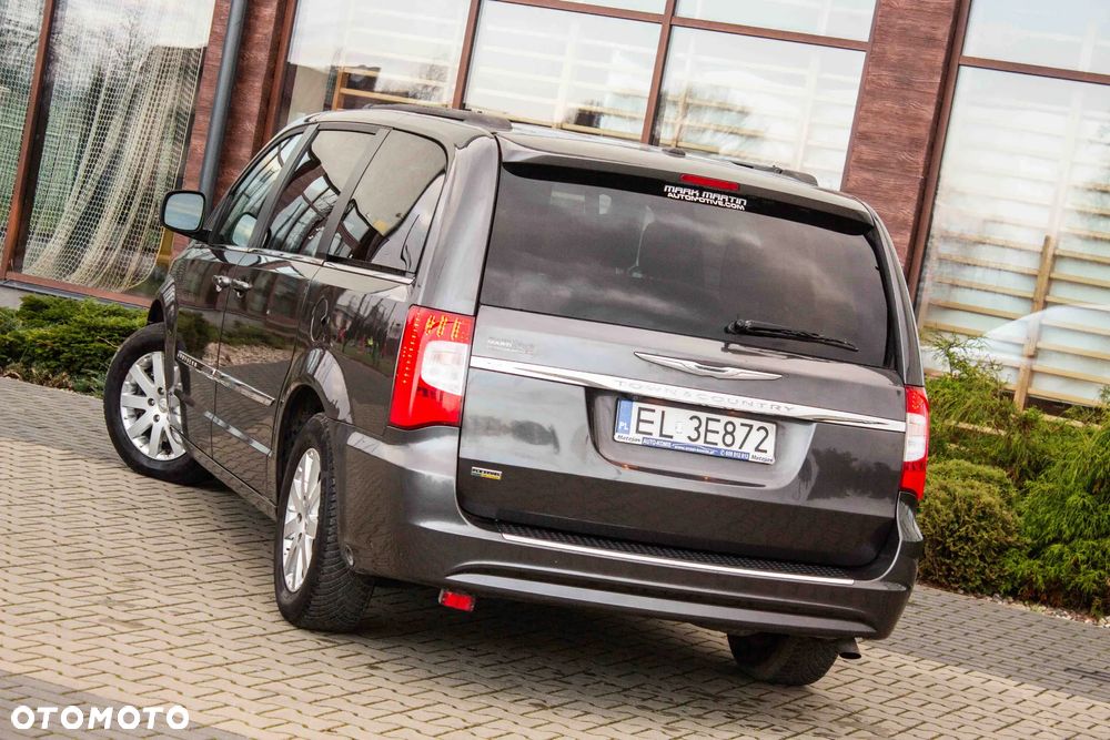 Chrysler Town & Country 3.6 Touring - 10
