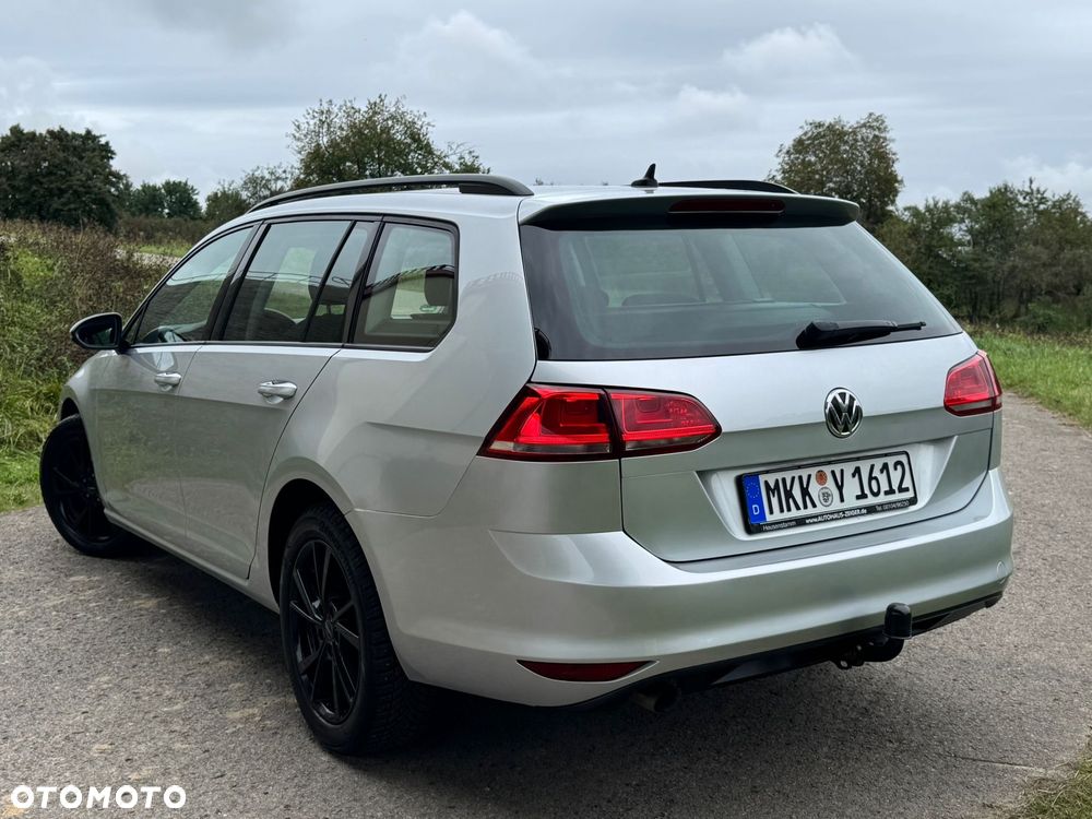 Volkswagen Golf VII 1.6 TDI BMT Comfortline - 4