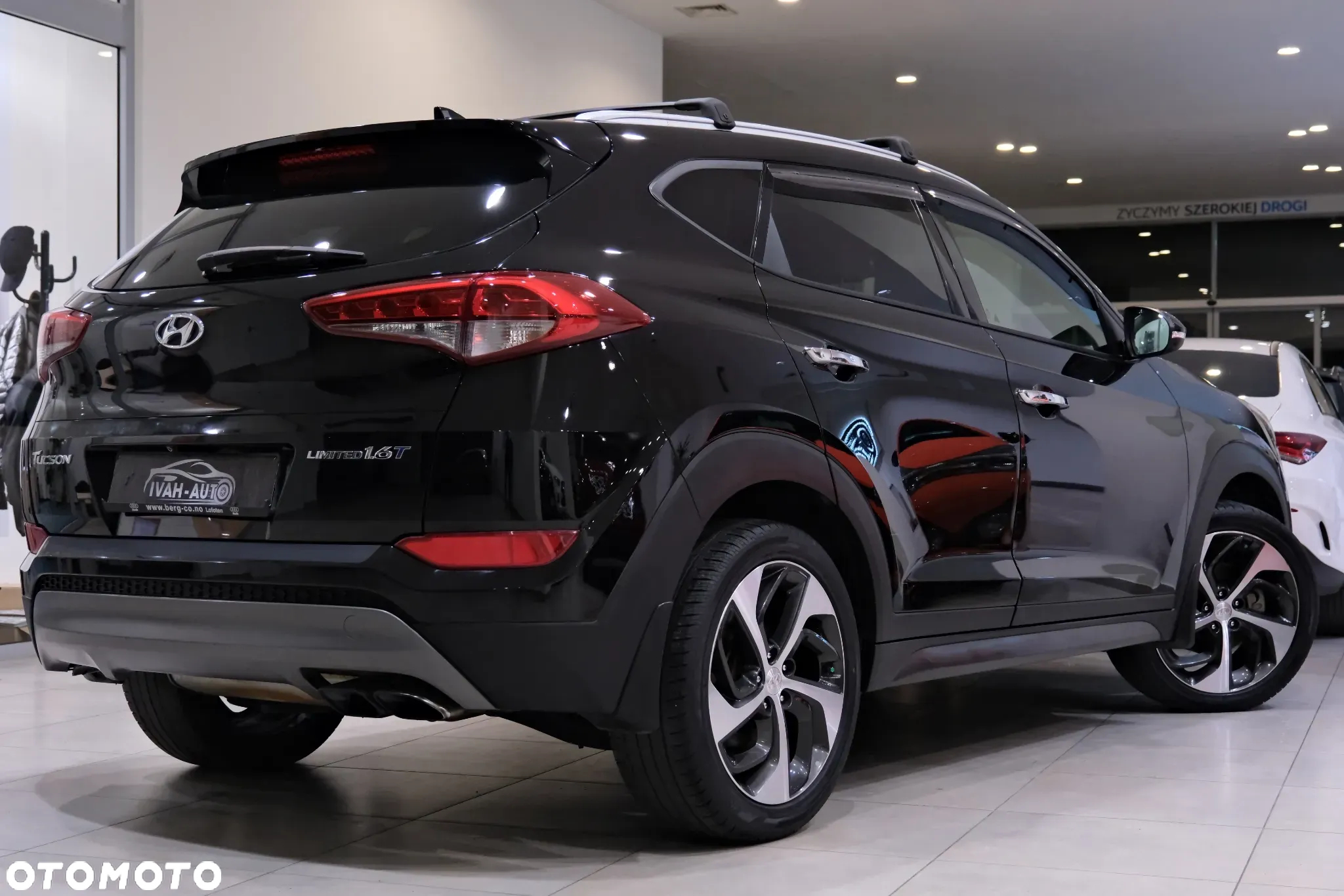 Hyundai Tucson - 13