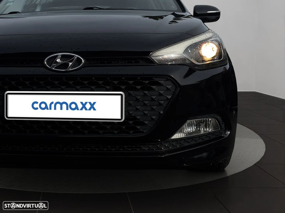 Hyundai i20 1.1 CRDi Comfort - 20