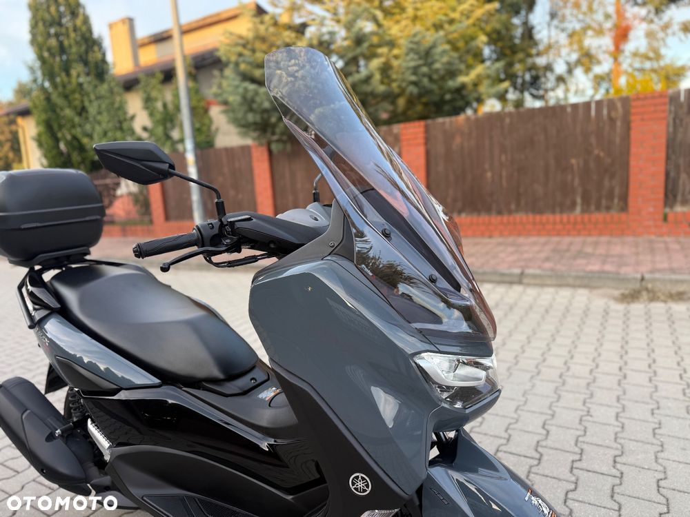 Yamaha NMAX - 4