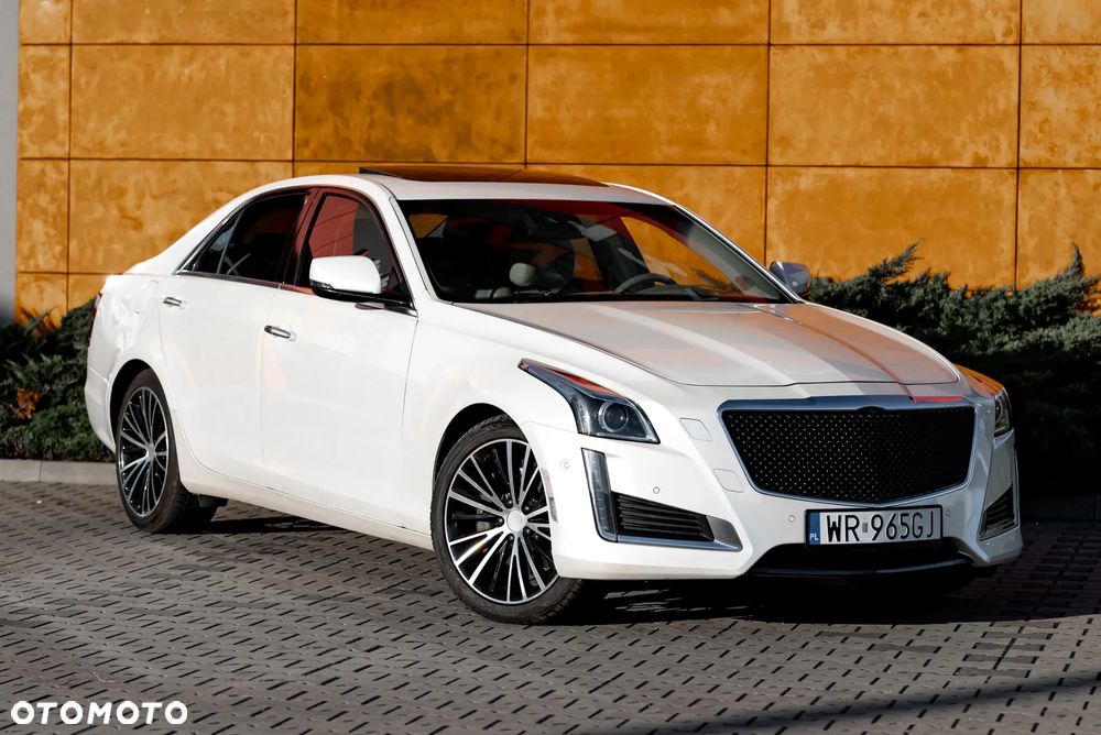 Cadillac CTS - 5