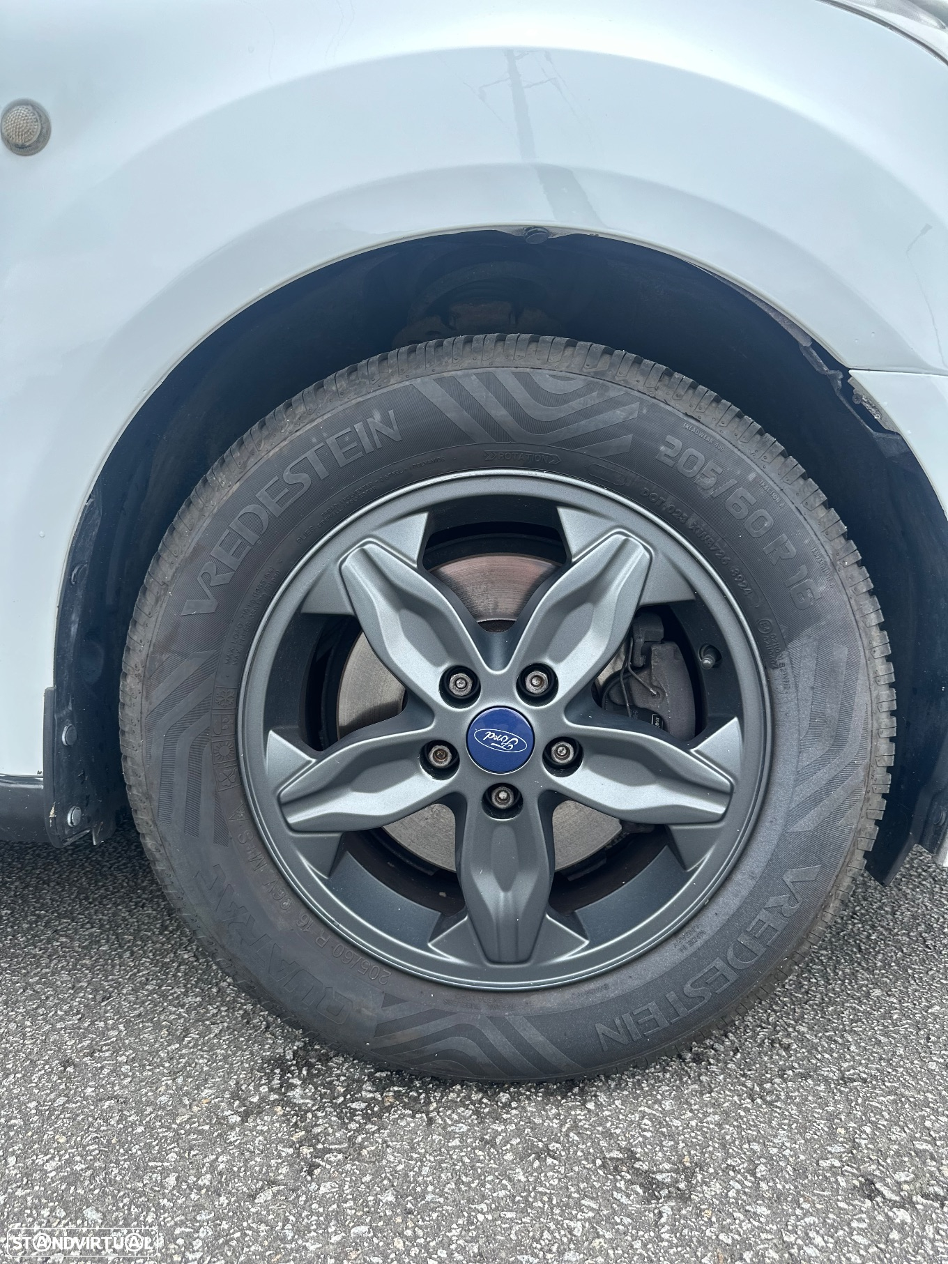Ford Transit Connect - 8