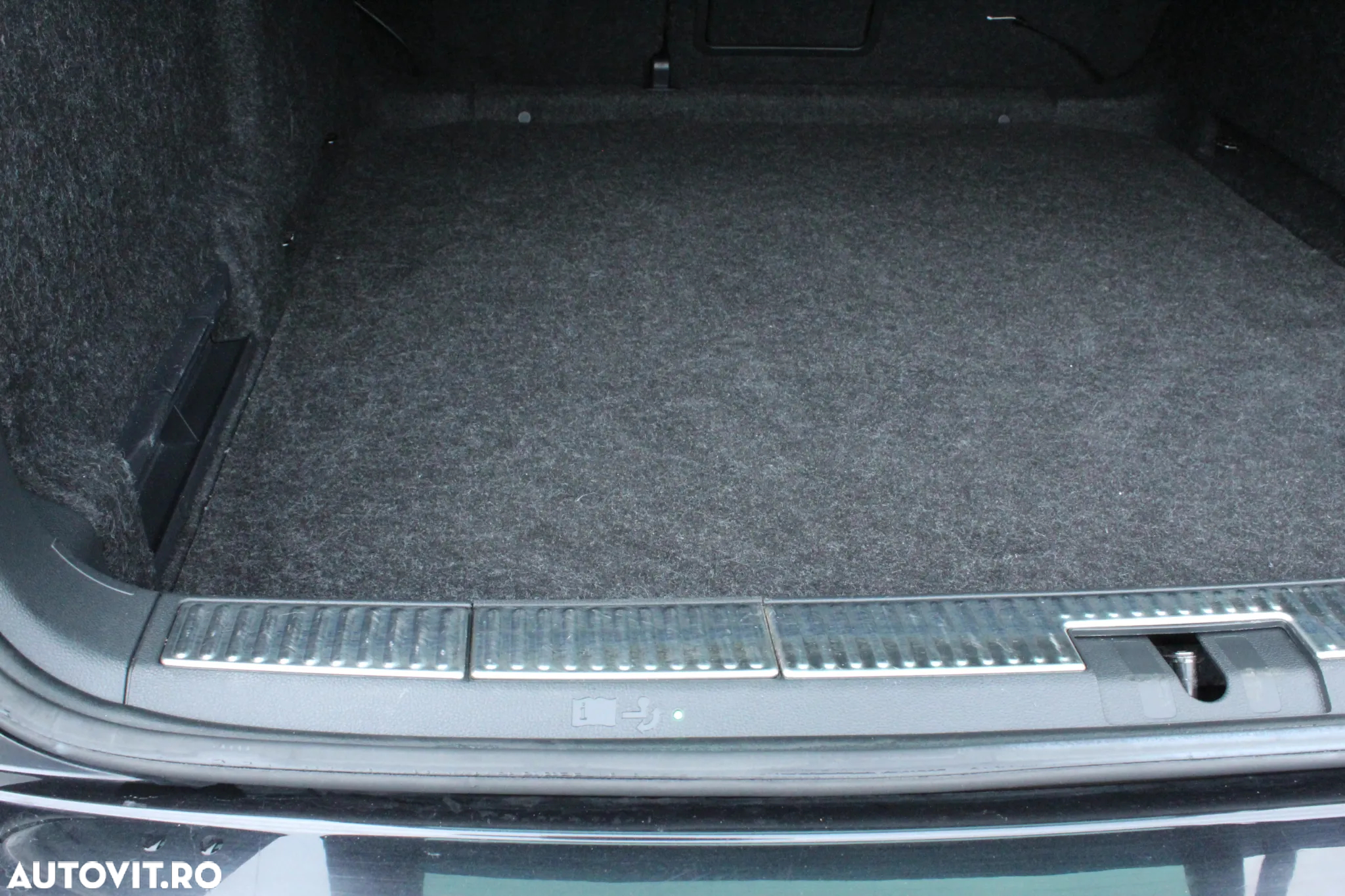 Skoda Superb 1.5 TSI DSG Sportline - 25
