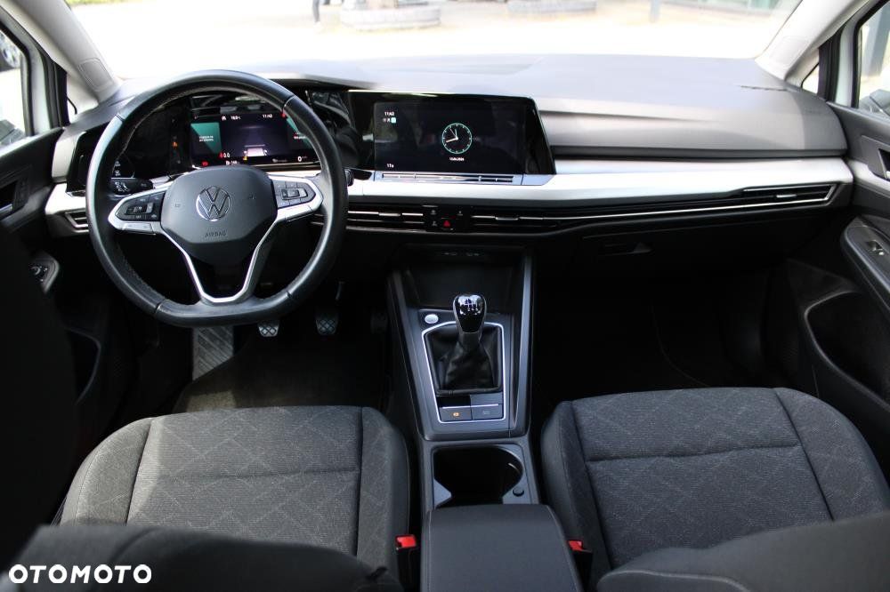Volkswagen Golf - 15