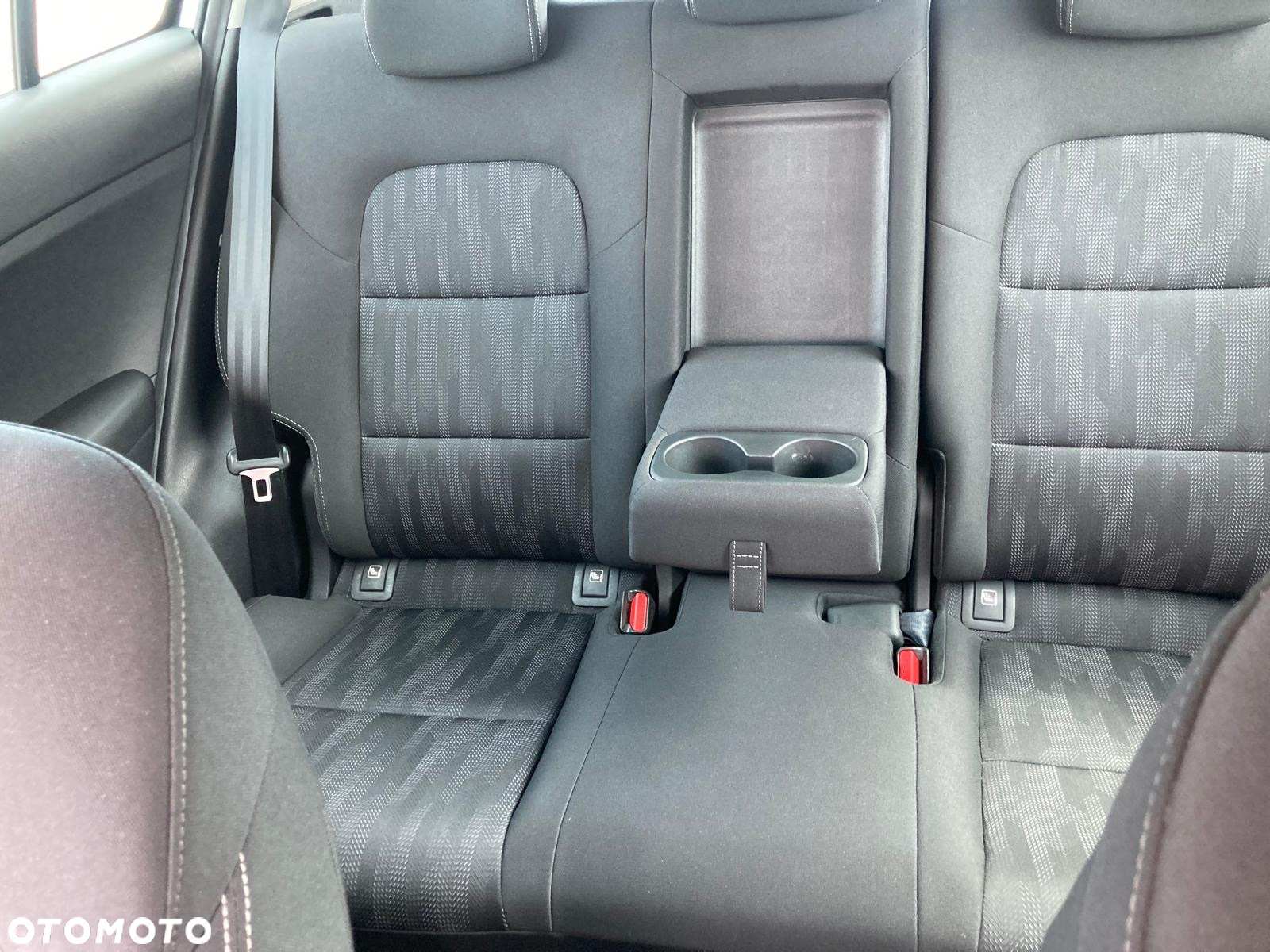Kia Sportage 1.6 CRDI L 2WD - 26