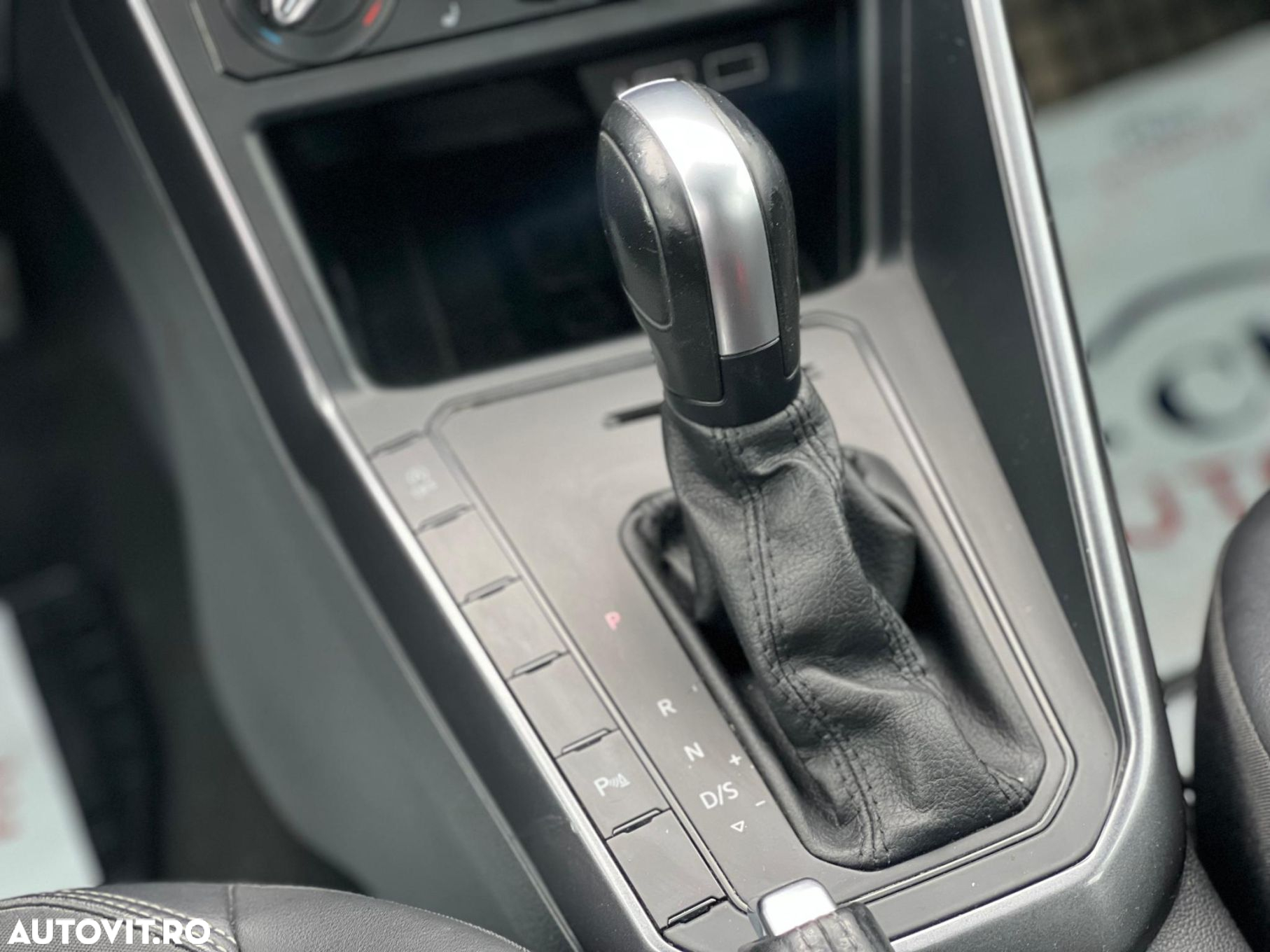 Volkswagen Polo - 11