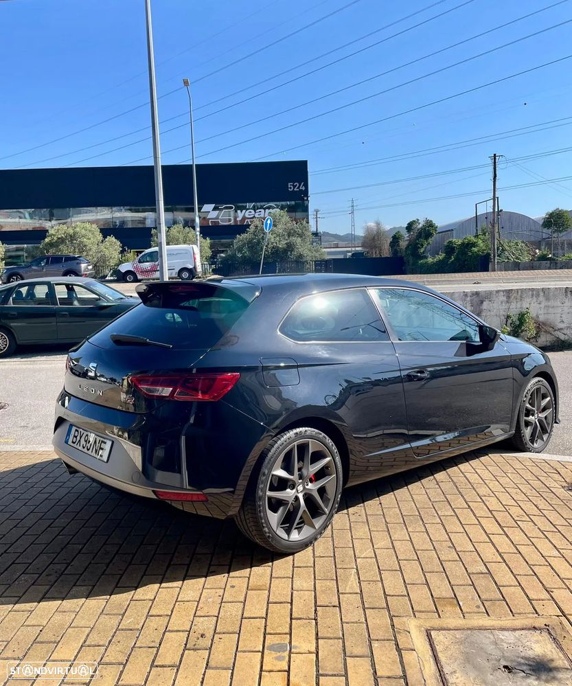 SEAT Leon SC 2.0 TDI DPF S&S FR - 4