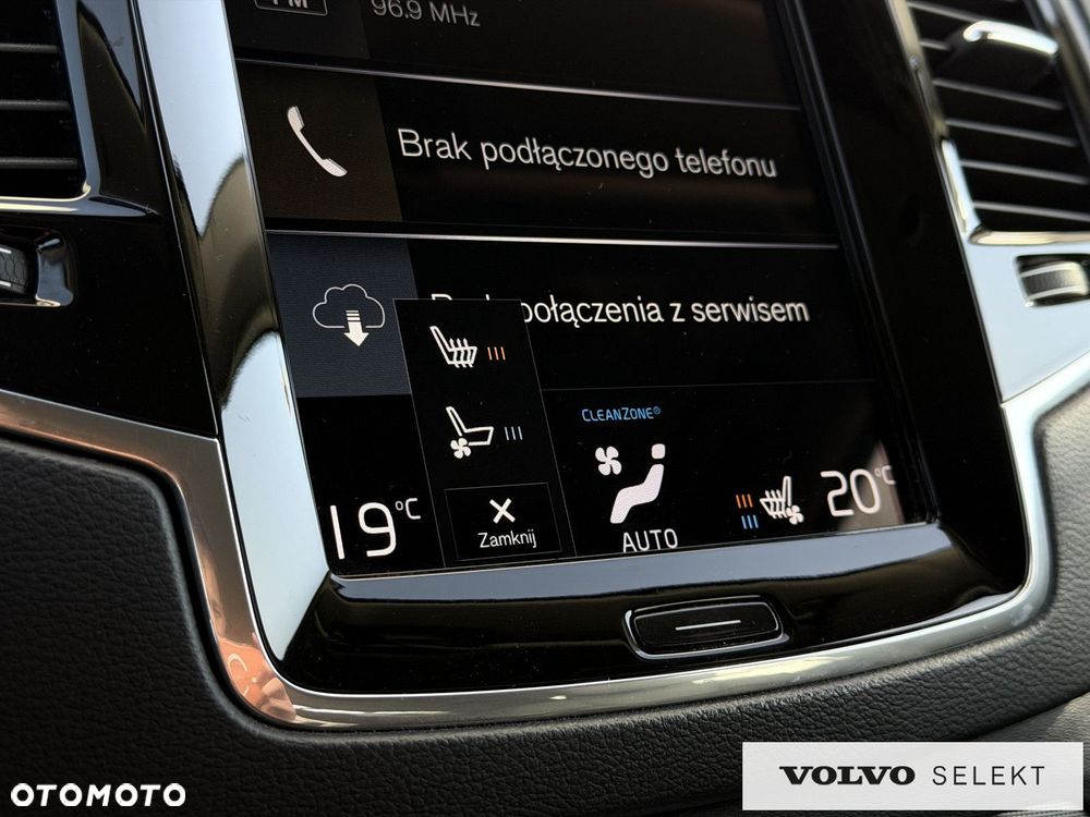 Volvo XC 90 - 35
