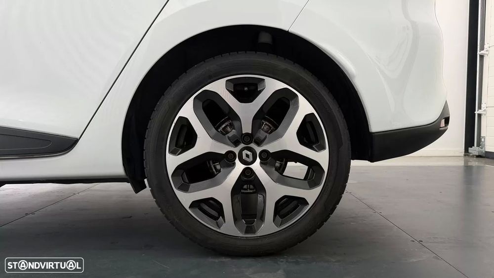 Renault Clio Sport Tourer 1.5 dCi Dynamique S - 11
