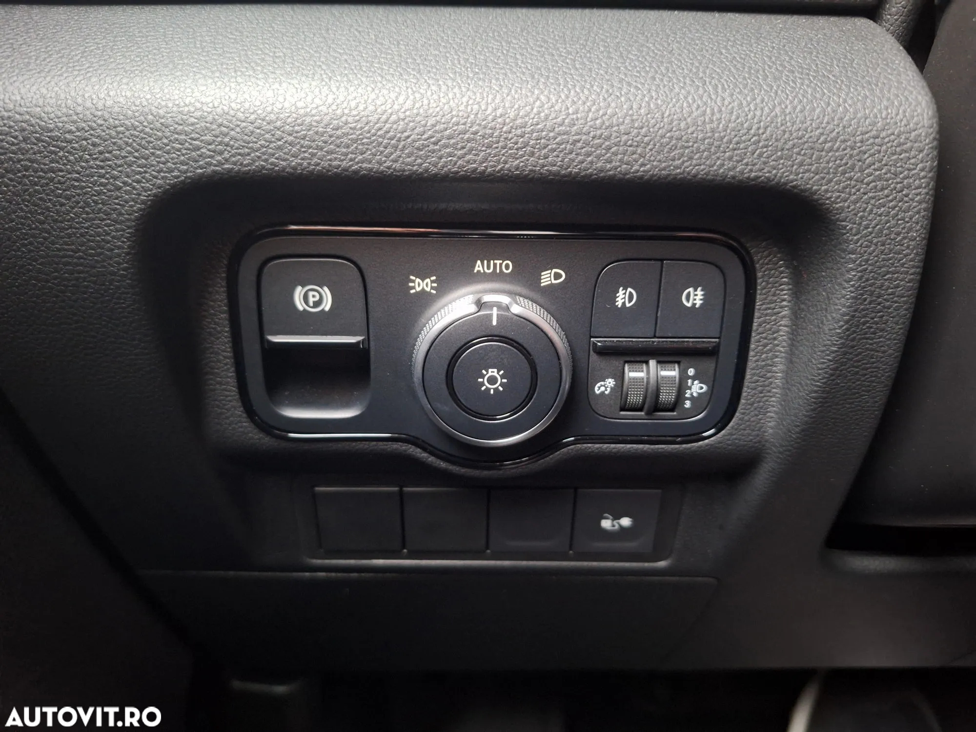 Mercedes-Benz ECitan - 19