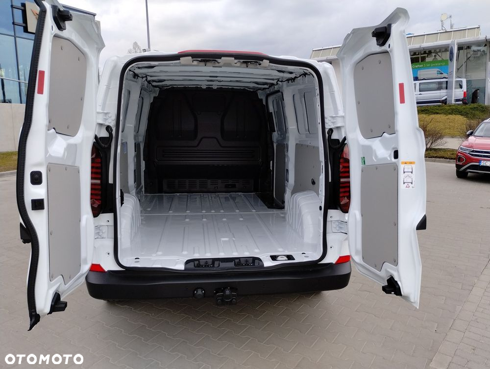 Volkswagen Transporter - 8