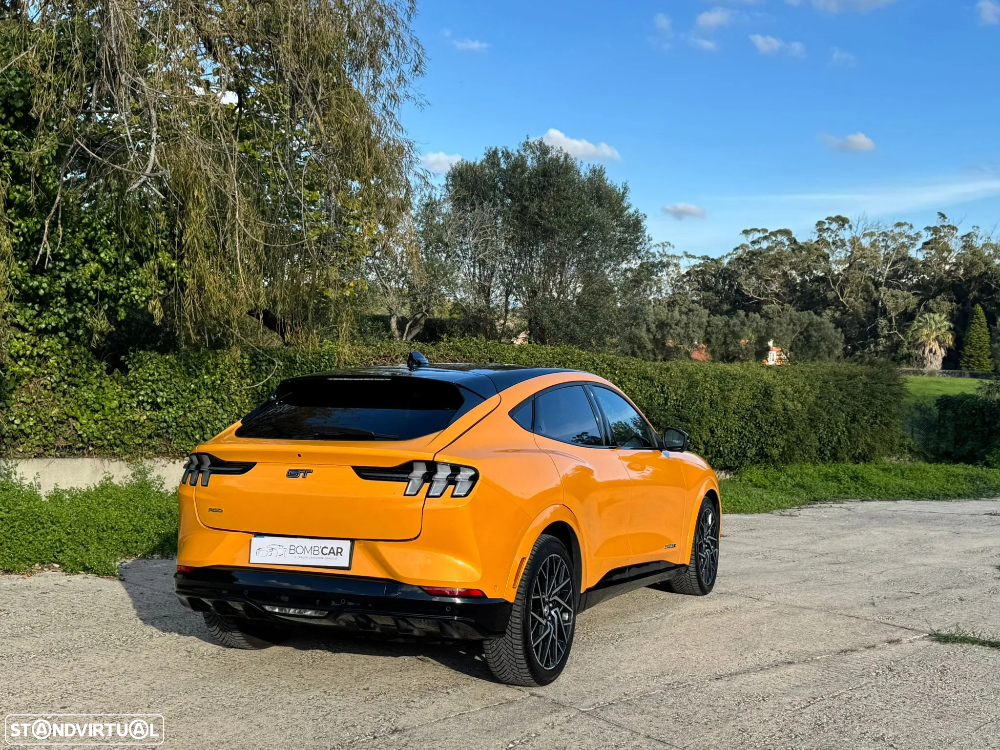 Ford Mustang Mach-E GT AWD - 44
