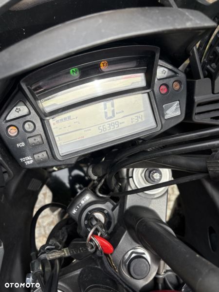 Honda VFR - 6
