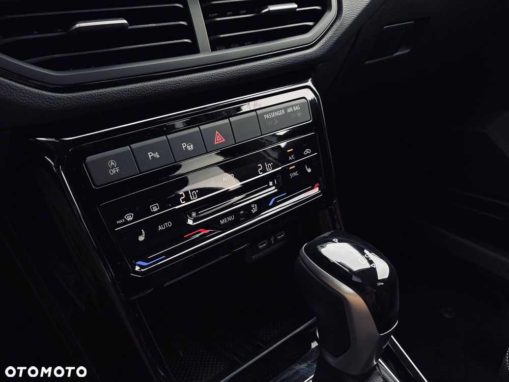 Volkswagen T-Cross - 20