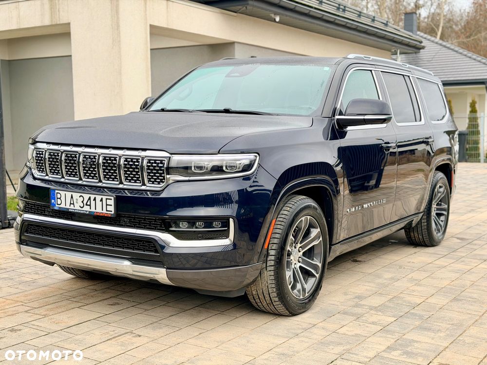 Jeep Grand Wagoneer - 2