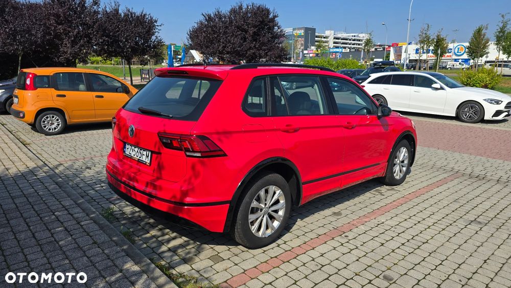 Volkswagen Tiguan ver-2-0-tdi-scr-4motion-bluemotion-techn-dsg-comfortline - 4