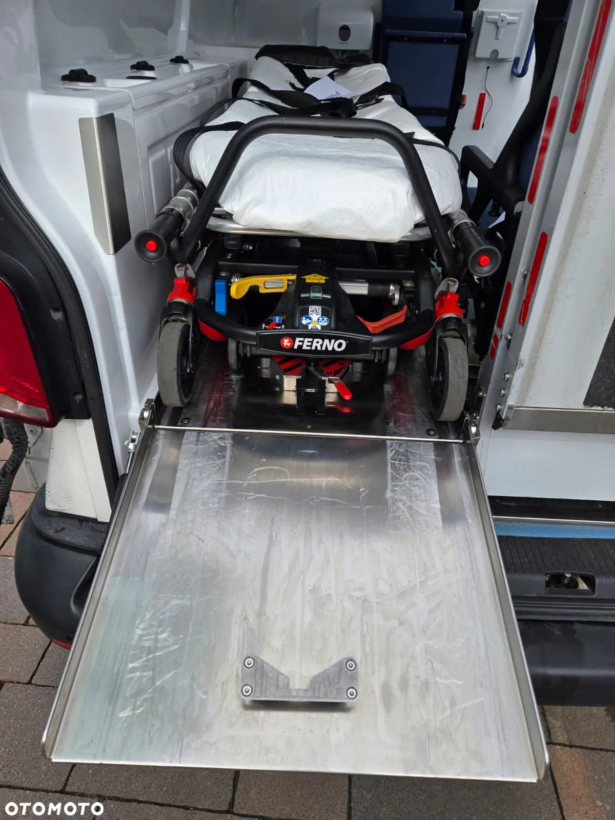 Volkswagen TRANSPORTER T6.1 Ambulans Karetka - 15
