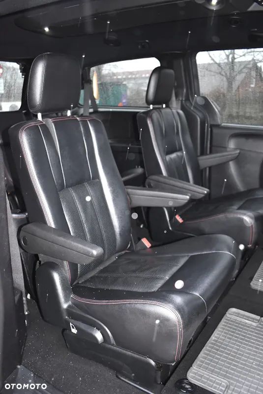 Dodge Grand Caravan 3.6 R/T - 22