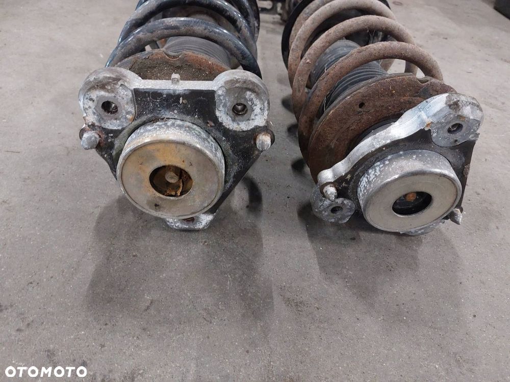 AMORTYZATOR SPRĘŻYNA ZWROTNICA PRAWY PRZÓD FIAT DUCATO III 2.2 HDI - 2